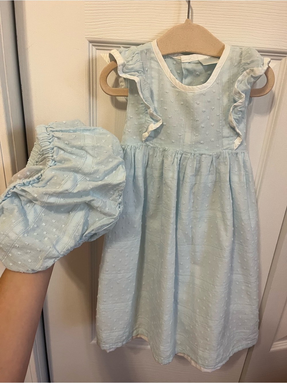Light Blue Ruffle-Sleeve Girls' Dress with Bloomers